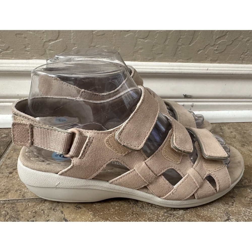 CLARKS Alexis Band Sandal Sand Suede Women's Collection Size 6 CUSHion Feel